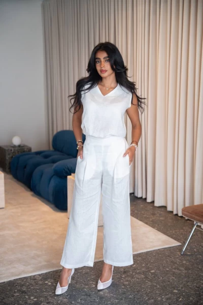 White blouse and pants set, made of natural linen C:IB1095 White